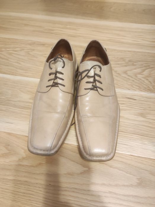 Buty męskie jasne 43