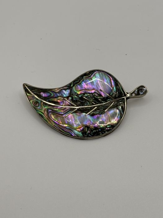 Broszka alpaka i muszla abalone 1821