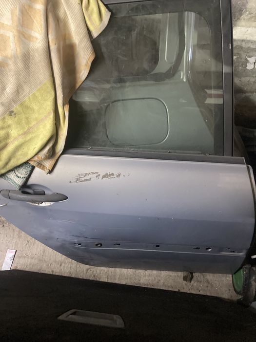 Ford Focus 3 двери крышка багажника