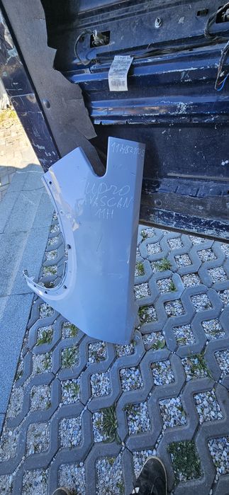 Guarda lamas seat cupra tavascan.