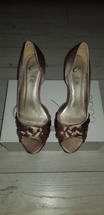 Satynowe szpilki, buty na obcasie, Code, 38