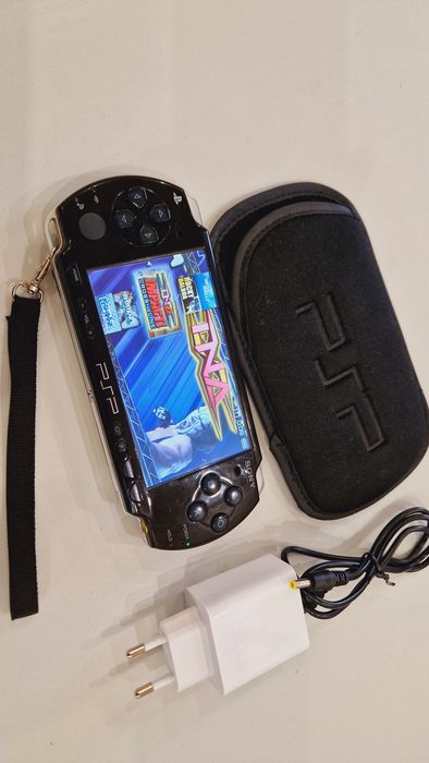 Sony PSP  64гиг 130игр+чехол!
