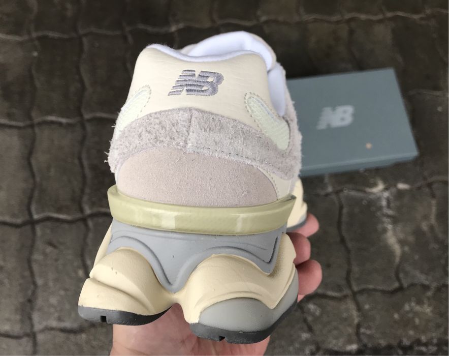 Кросівки New balance 9060 Light Grey 40-45 в наяності.