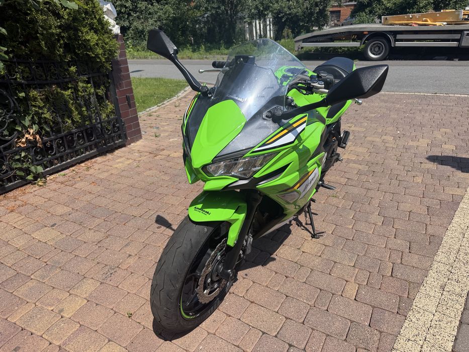 Kawasaki Ninja 650 .. A2