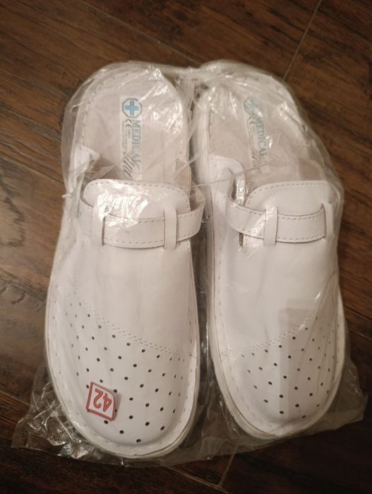 Medical Line : Buty medyczne -rozmiar 42 Nowe