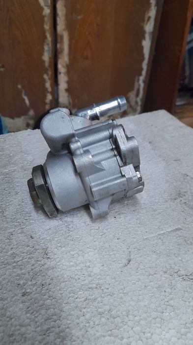 Pompa wspomagania kierownicy vw bora,golf 4 tdi