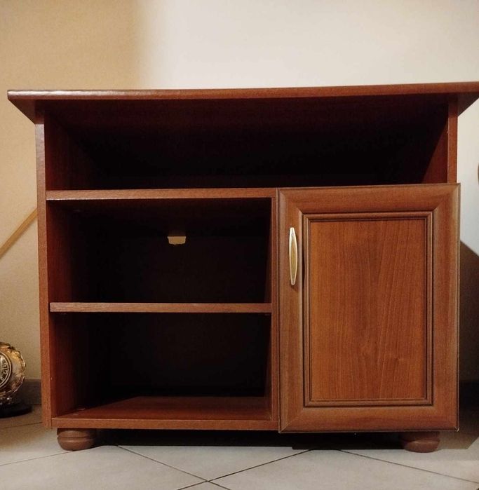 Komoda pod telewizor