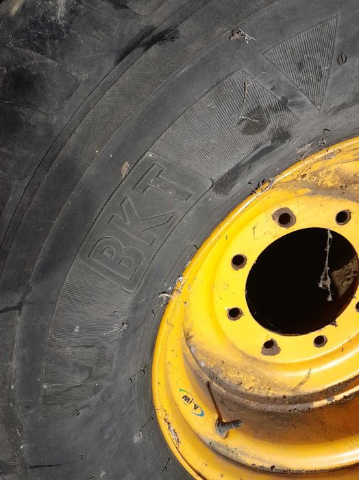 Koła opony bkt 550/60/22.5