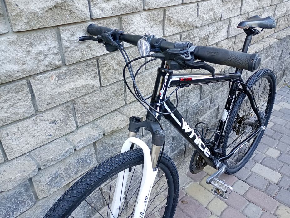 Велосипед WHITE Швеция колёса 29"
Колеса 29"