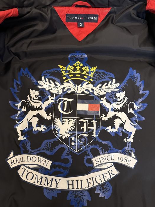 Зимня куртка - пуховик