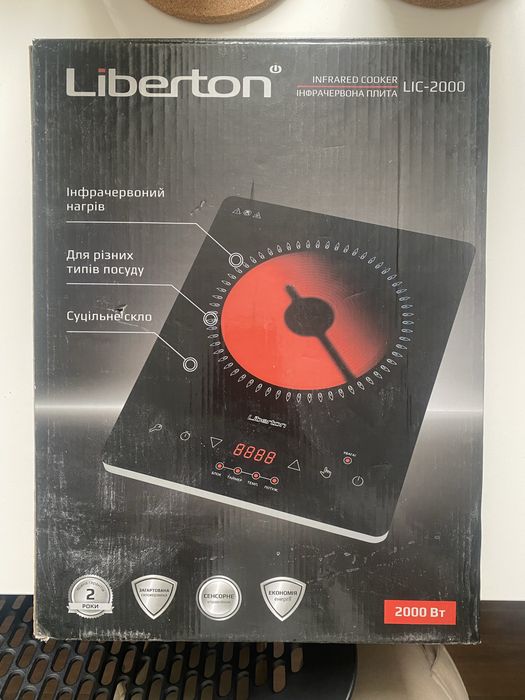 Настільна плита інфрачервона Liberton LIC-2000 електрична