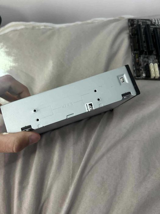Napęd dvd LG DH16NS10