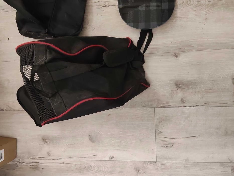 Sprzedam Snowboard i Buty+akcesoria.