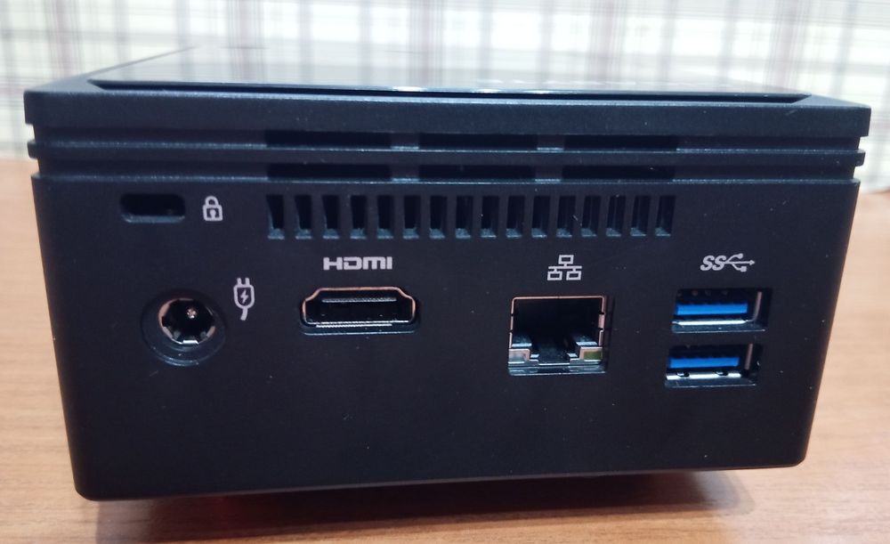 Mini komputer GB-BACE-3160