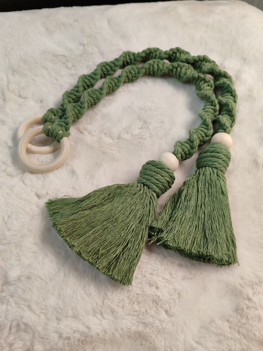 Prende cortinados macramé