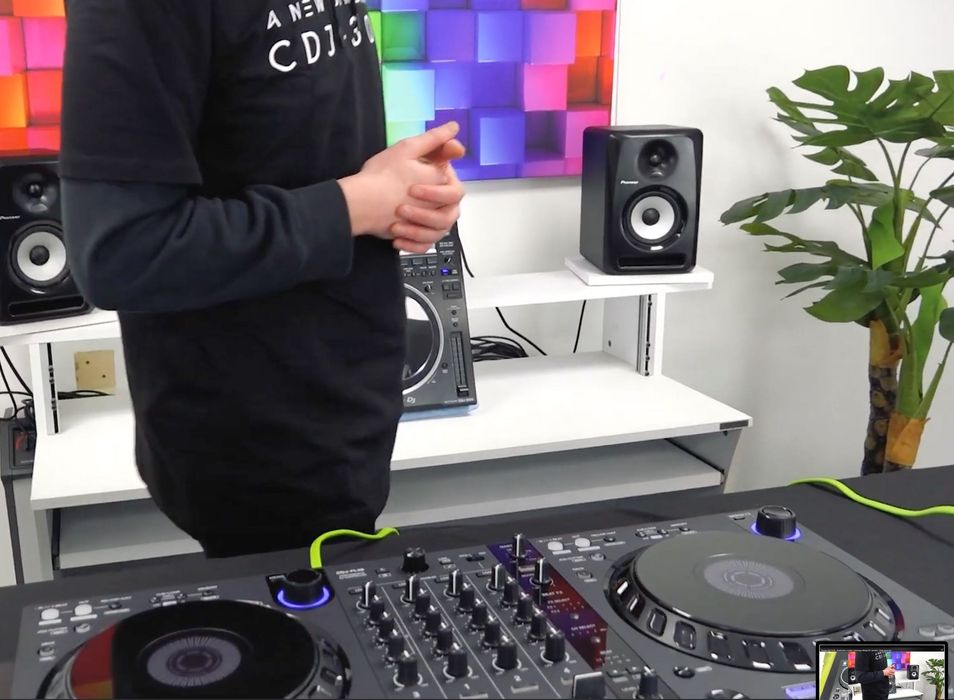 Controladora DDJ FLX6-GT - como nova