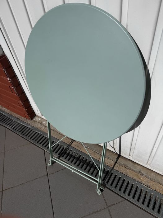 Mesa e cadeira desmontavel