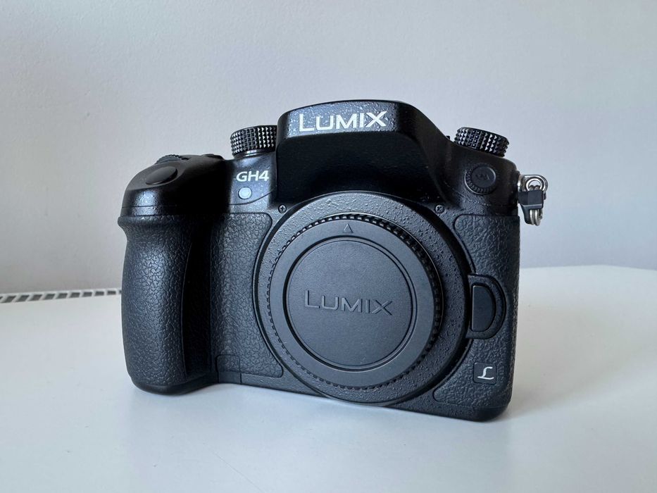 panasonic gh4 - купити цифрові фотокамери - Ціна на OLX.ua