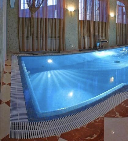 #53 будинок з Теплим басейном/дом посуточно с бассейном