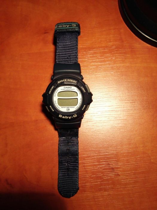 Zegarek Casio G-Shock damski BG-320