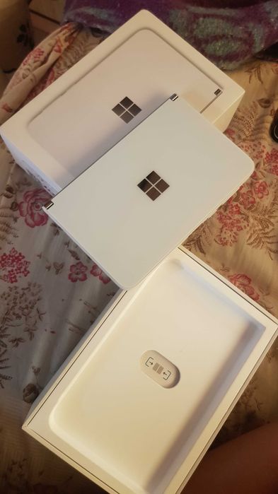 Telemóvel surface Duo