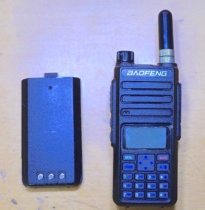 Продам рації. Baofeng,Motorola