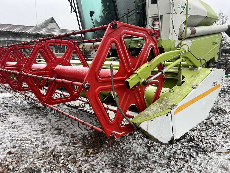 Жатка claas c610 tucano dominator mega