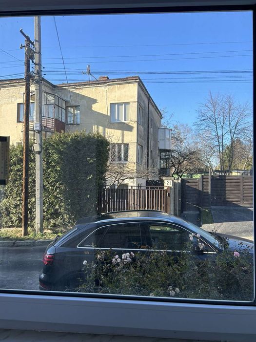 Личаківська Воробкевича 3 кімнатна квартира особнячного типу