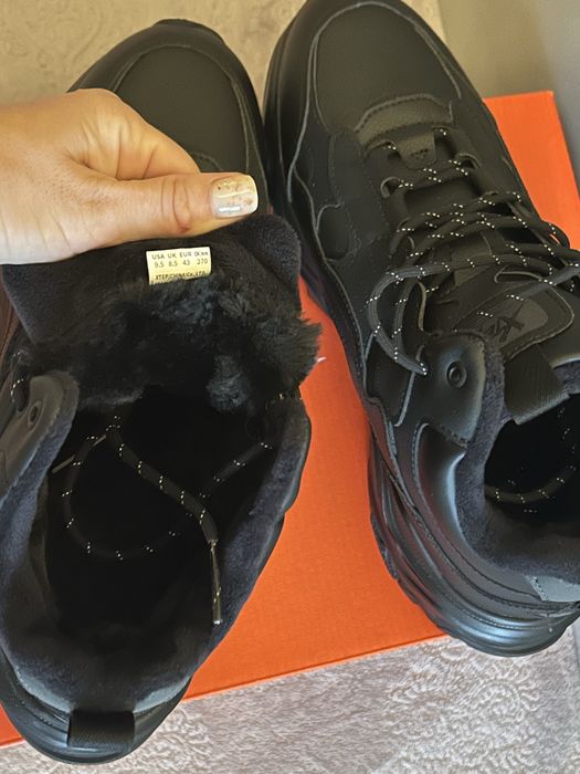 Чоловічі зимові кросівки XTEP