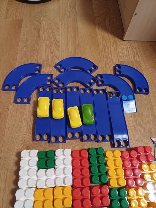 Конструктор автотрек юніка