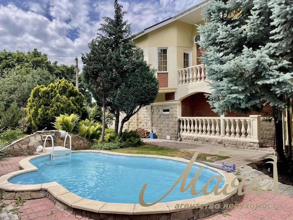 Оренда будинку з басейном у Лісниках 430 м² SPA-зона Генератор, Київська область, Обухівське направлення