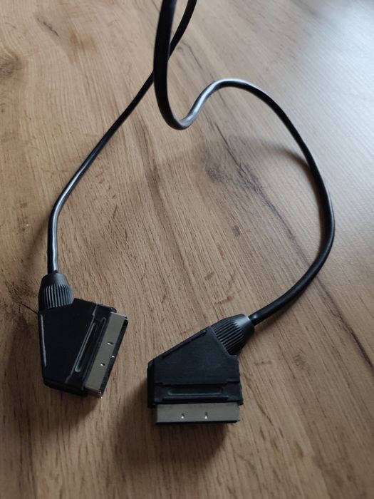 Kabel Scart DVI czarny