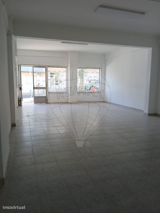 Shop for Rent