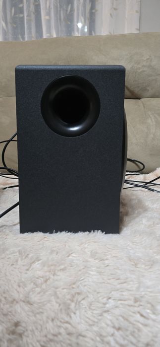 Sistema de Som 2.1 Logitech Z333 – 80W