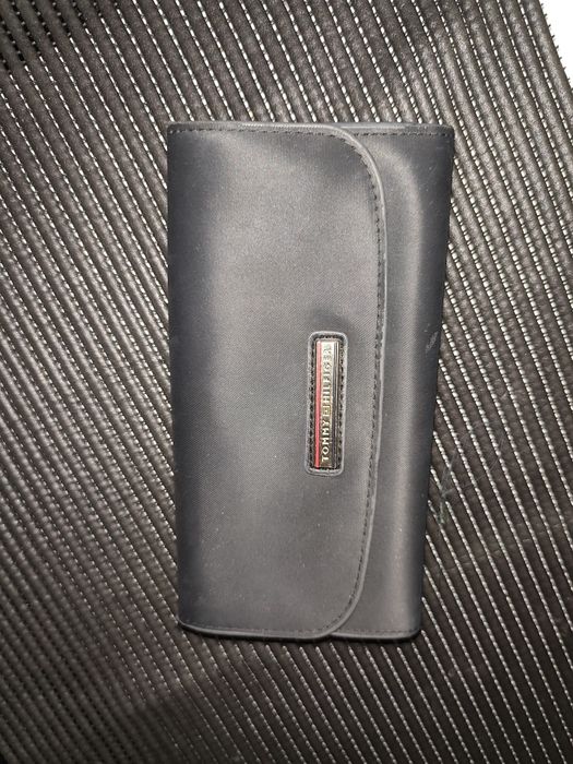 Сумочка кошелек Tommy Hilfiger 21*11 см.