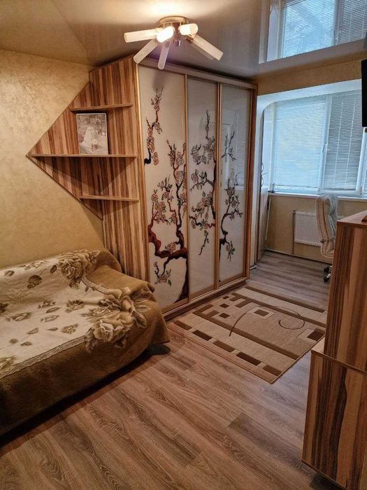 продаж 3к.кв м.  з капітальним ремонтом , м.Шепетівка. Держпрограми так