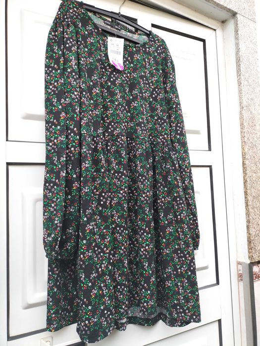 Vestido florido Lefties XXL
