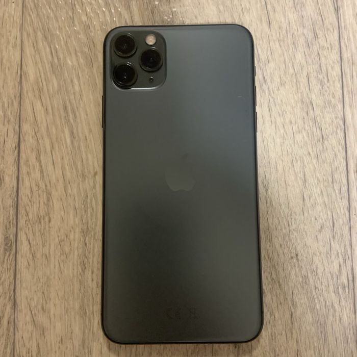 Продам Apple iPhone 11 pro Max 512