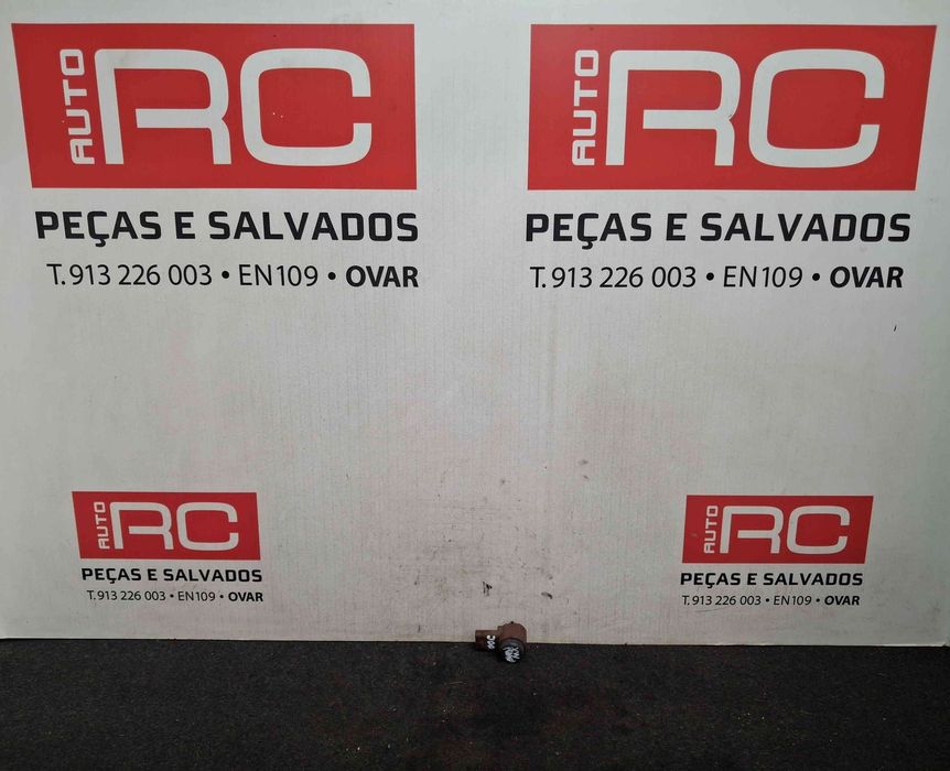 Sensor de Estacionamento Frente 420919275A - VW PASSAT B6