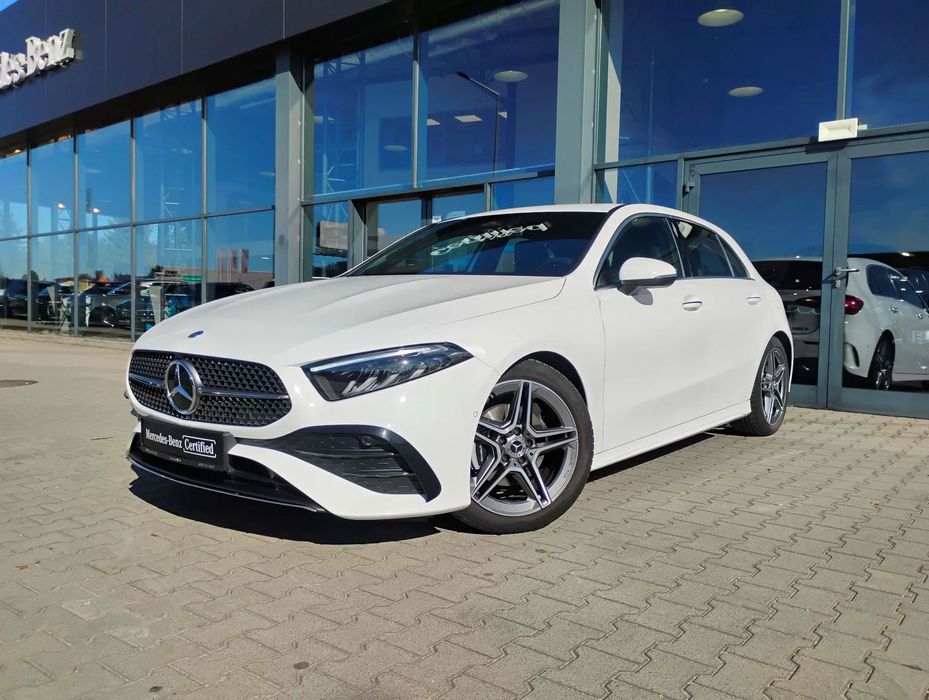 Mercedes-Benz Klasa A 180 AMG Line / samochód dealera / ASO / FV23%