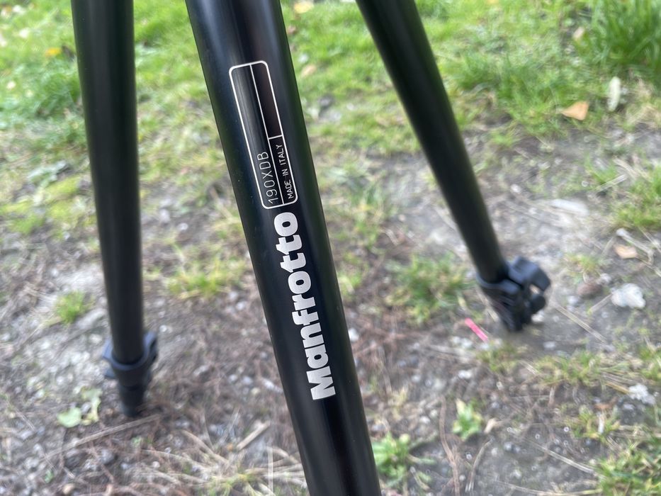 Продам комплект.штатив Manfrotto 190X.