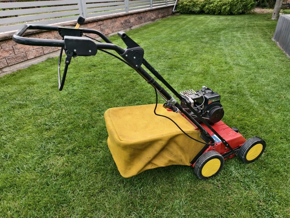 Wertykulator spalinowy Wolfgarden silnik Kawasaki