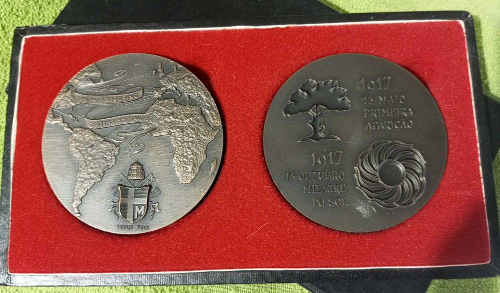 Medalhas em estojo