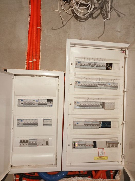 Zestaw monitoring marki Internec,hikvision,dahau,keeyo