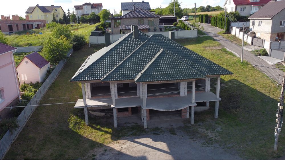 Продаж буинку поруч з Дендропарком