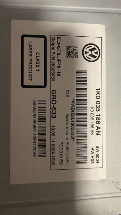 Оригінальна автомагнітола Volkswagen RCD 310 (Delphi)