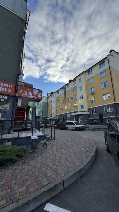 Помещение с ремонтом под любой вид деятельности в обжитом ЖК Ирпень