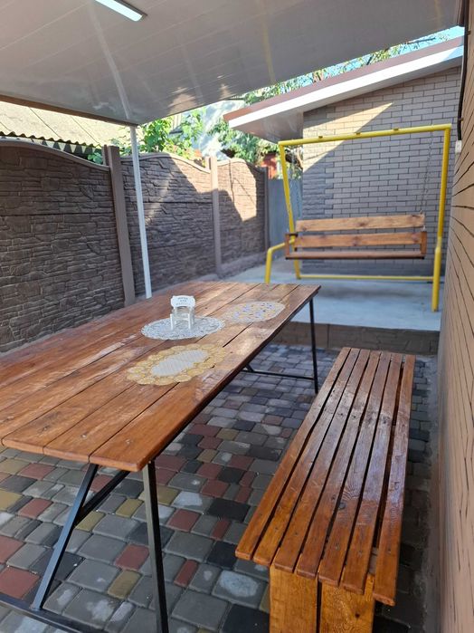 Продам уютный новый теплый дом с беседкой.