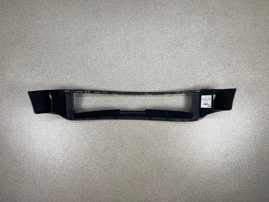 Рамка решітки переднього бампера - M Paket - BMW 5 ( F10 / F11 )