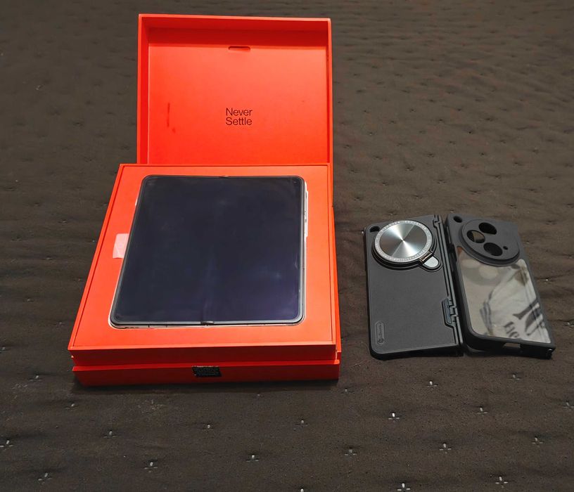 One Plus Open Apex Edition 24gb/1tb